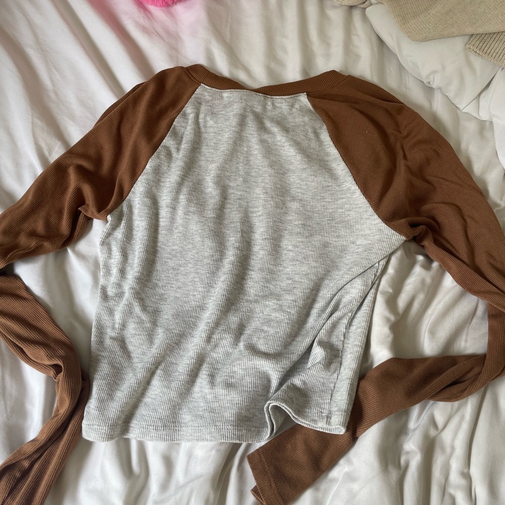 Long sleeve - Picture 2 of 2